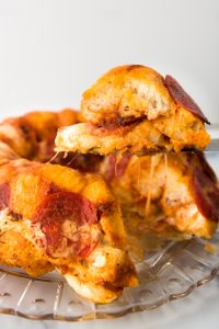 pizza pull apart bread with garlic butter