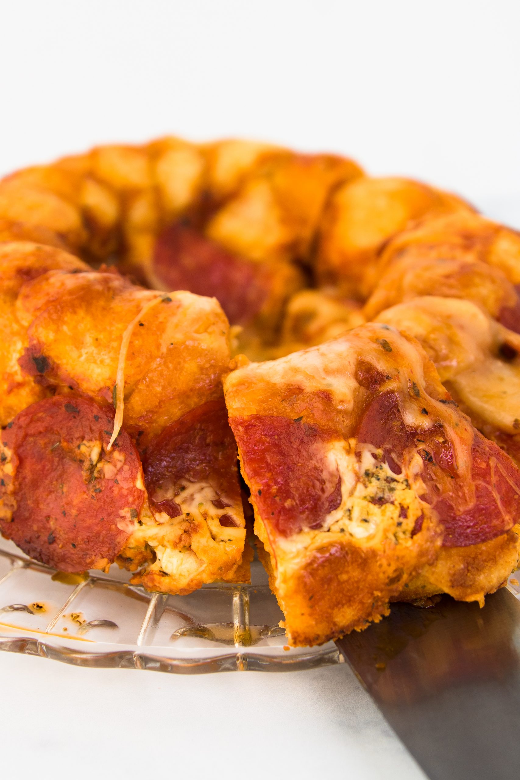 pizza pull apart bread with garlic butter